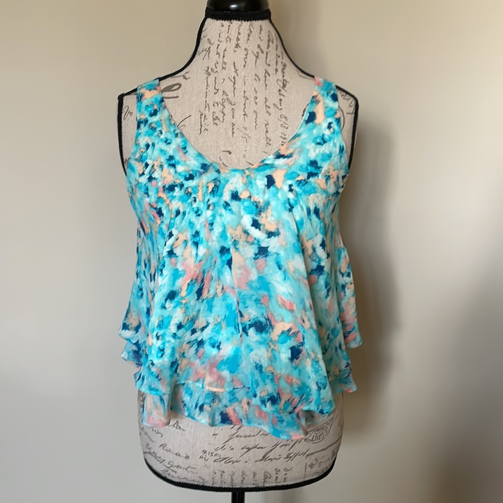 Decree Cropped Sleeveless Top